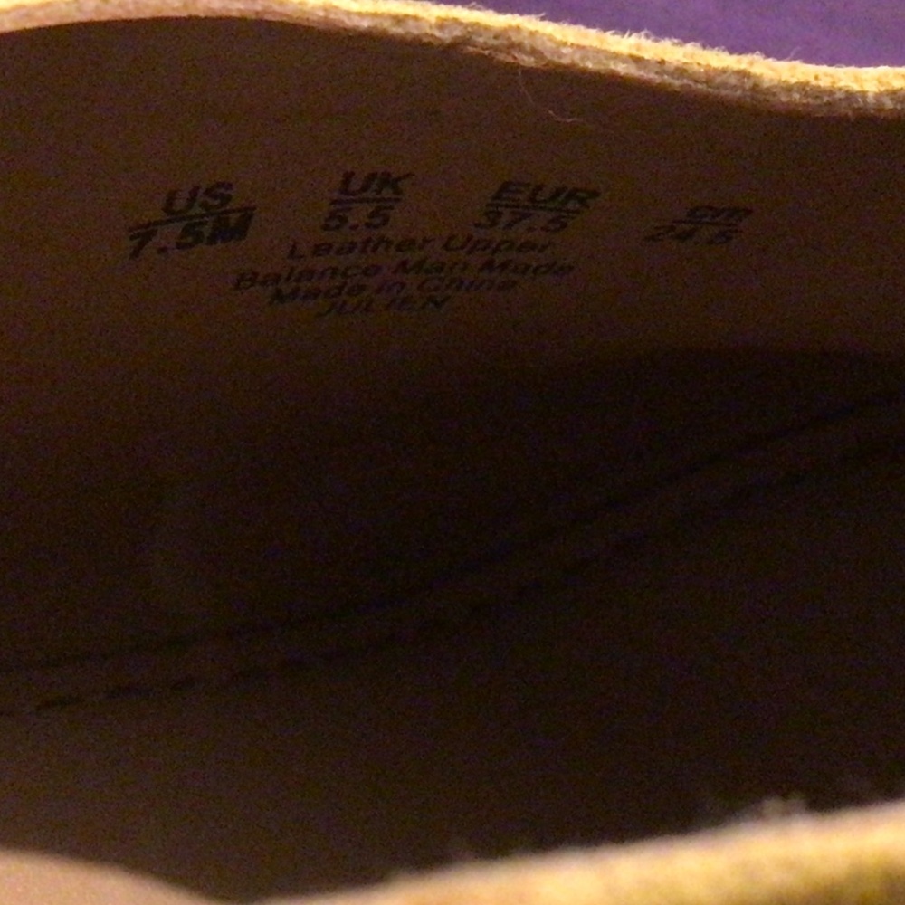 New Yellow Suede Franco Sarto Wedges 7.5 - Picture 6 of 6